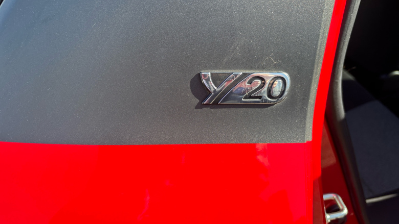 Toyota Yaris 1.5 VVT-i Y20 5dr [Bi-tone] Petrol Hatchback